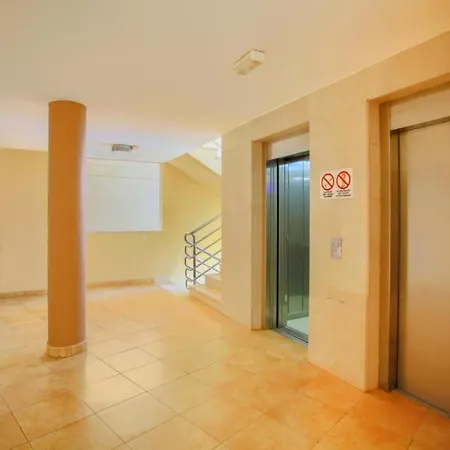 Apartment 2 Bedrooms At Adeje 500 M Away From The With Sea View Shared Pool And Furnished Balcony Costa Adeje (Tenerife)