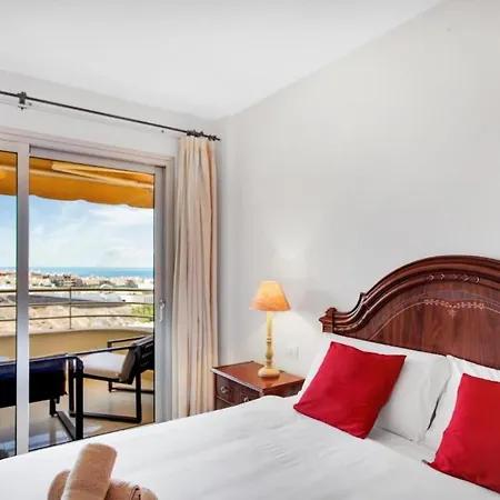 2 Bedrooms At Adeje 500 M Away From The With Sea View Shared Pool And Furnished Balcony Apartamento